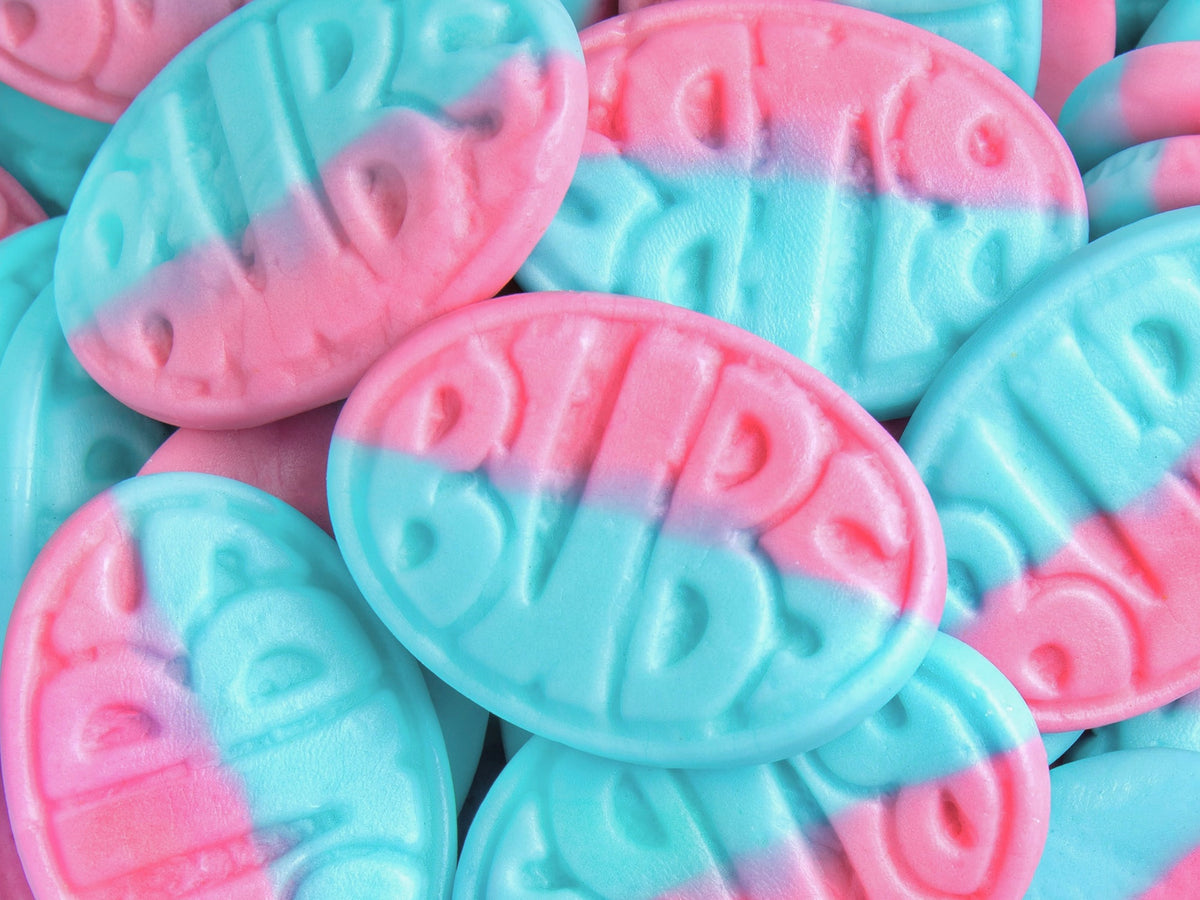 BUBS Raspberry & Blueberry Foam – The Candy King - Retro Sweet Hampers